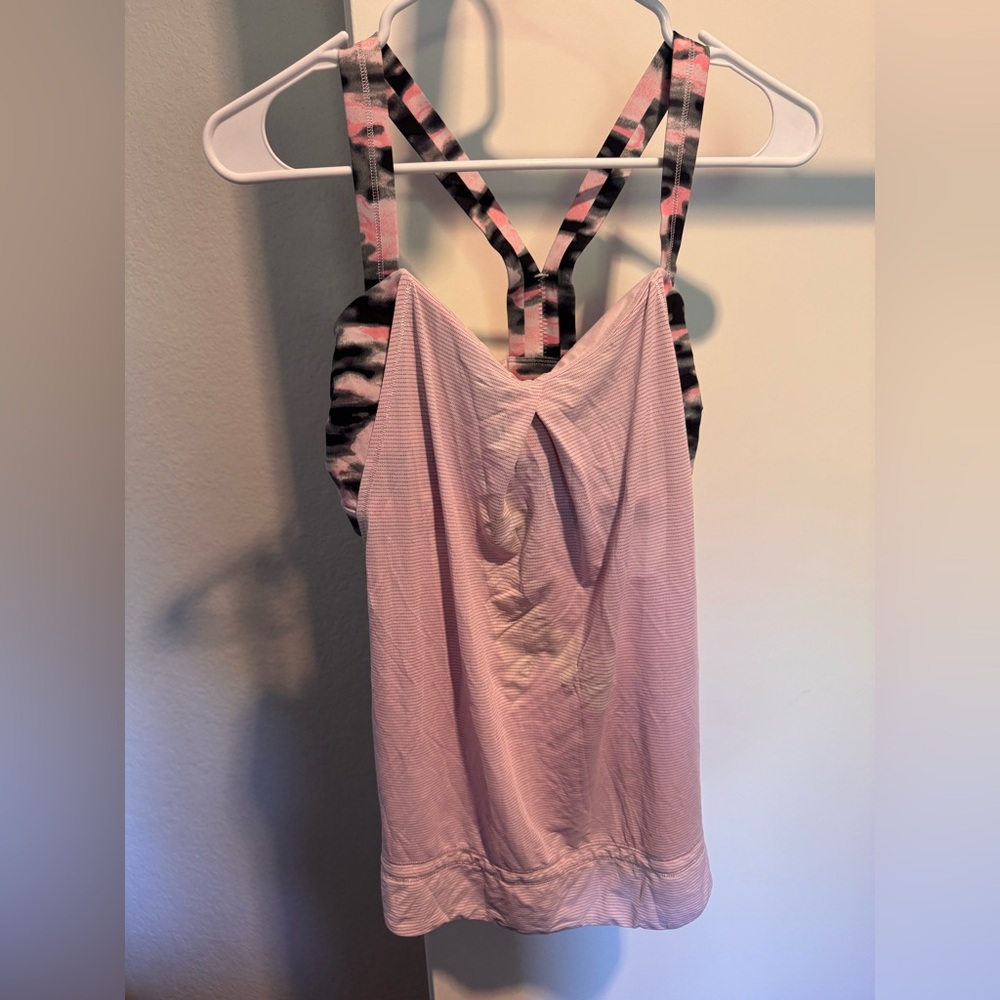 Lululemon tank top with built in bra – Pink w/ Camo Straps